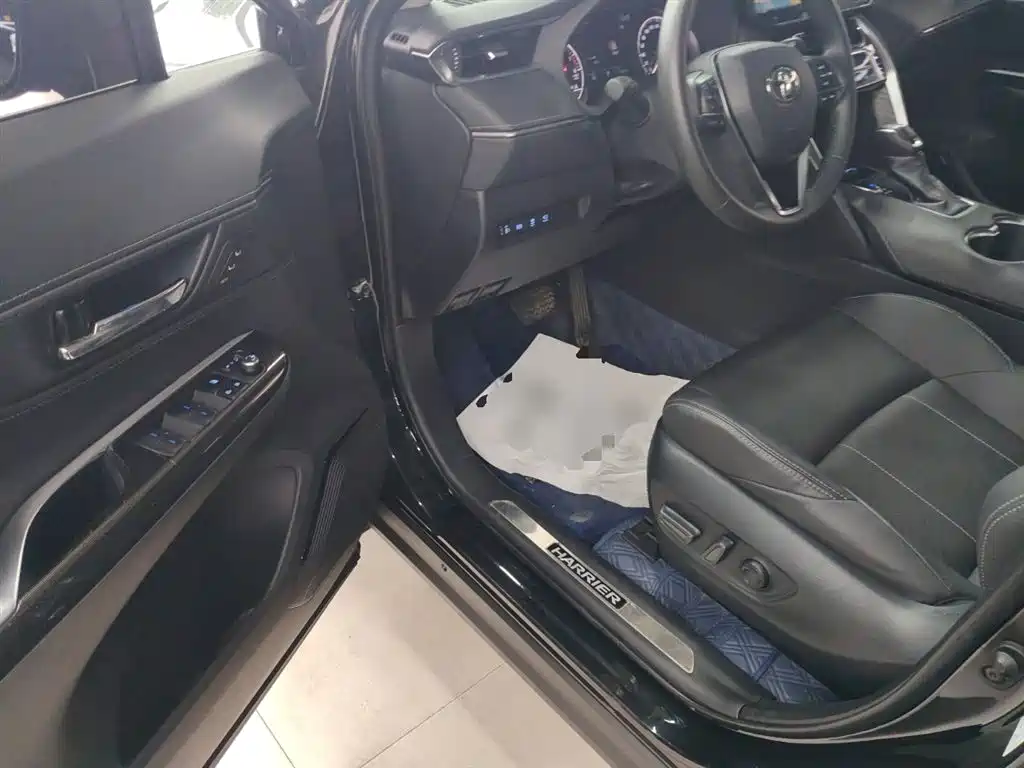 TOYOTA LING FANG HARRIER