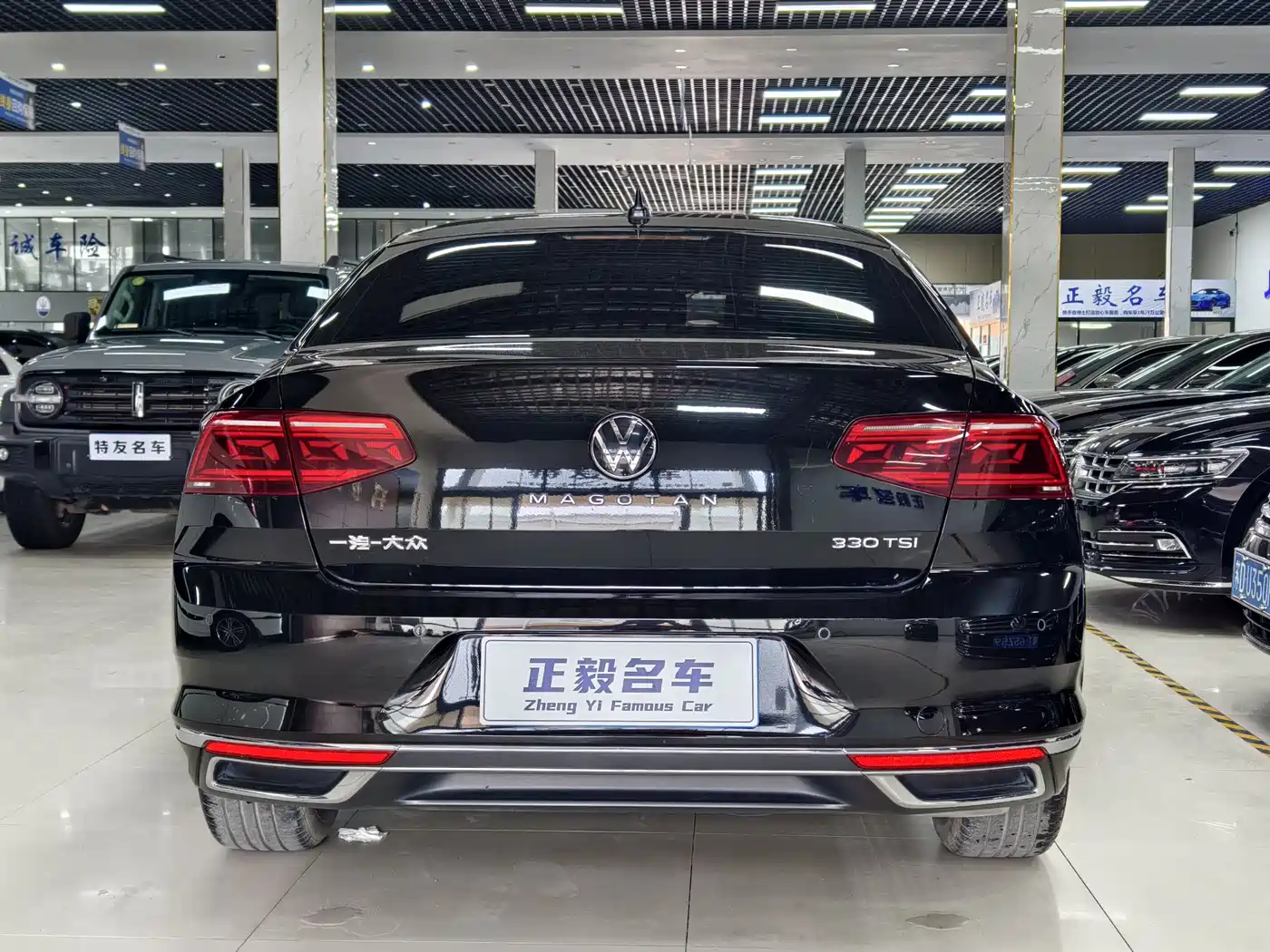 Volkswagen Magotan 2020 330TSI DSG Leading фото 8
