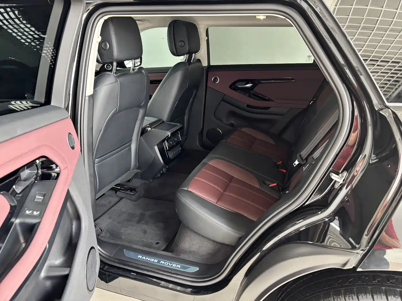 Land Rover Range Rover Evoque 2026 2026 Range Rover Evoque L SE