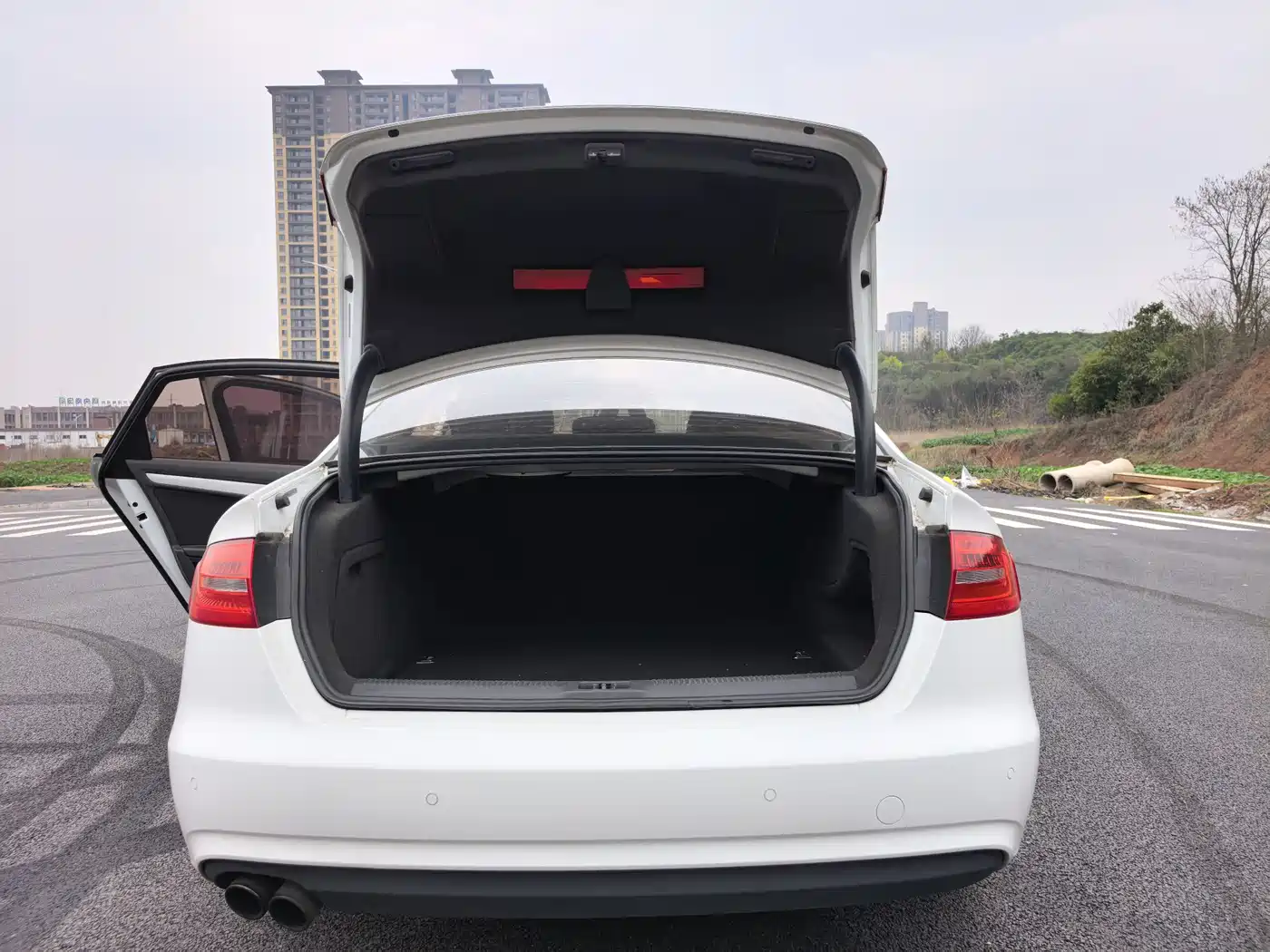 Audi A4L 2015 45 TFSI quattro Individual Sport фото 17