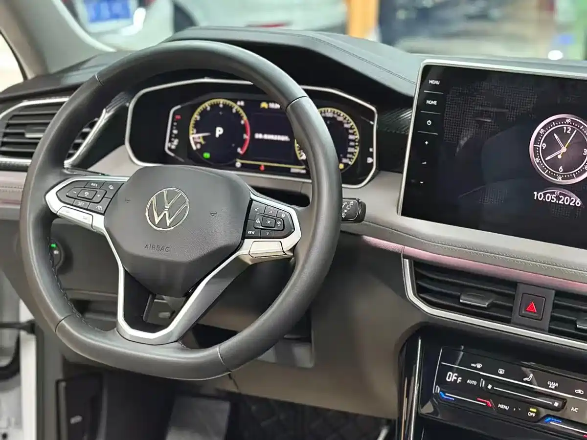 Volkswagen Tayron 2024 300TSI 2WD Luxury Plus Advanced фото 21