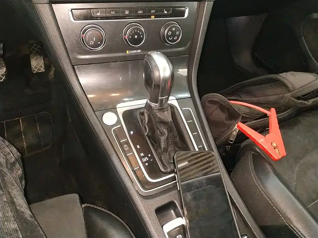 Volkswagen Golf 2018 230TSI Automatic Luxury фото 14
