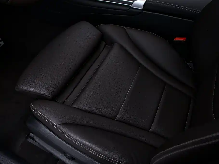 Mercedes-Benz GLC 2022 Facelift GLC 300 L 4MATIC Dynamic Collector's Edition фото 13
