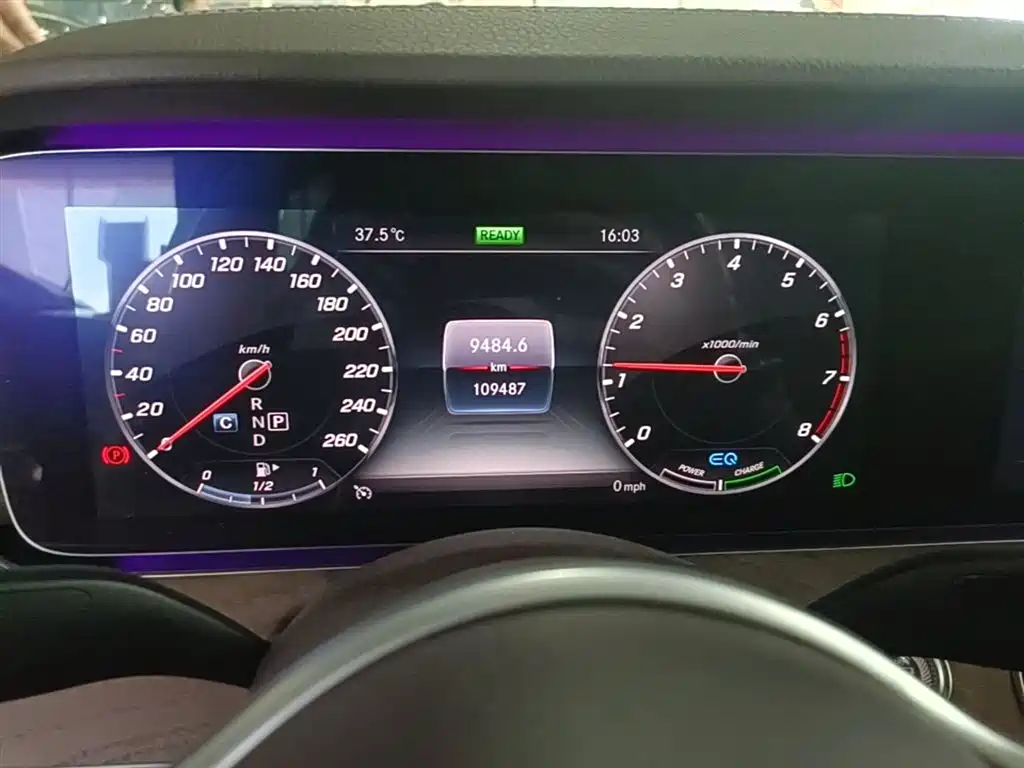 Mercedes-Benz E-Class 2020 E 260 L фото 12