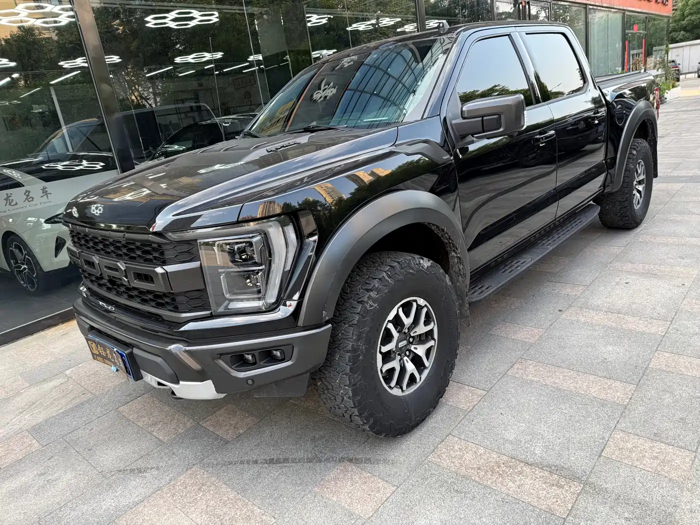 FORD F-150 RAPTOR