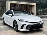Фото 21 - Toyota Camry