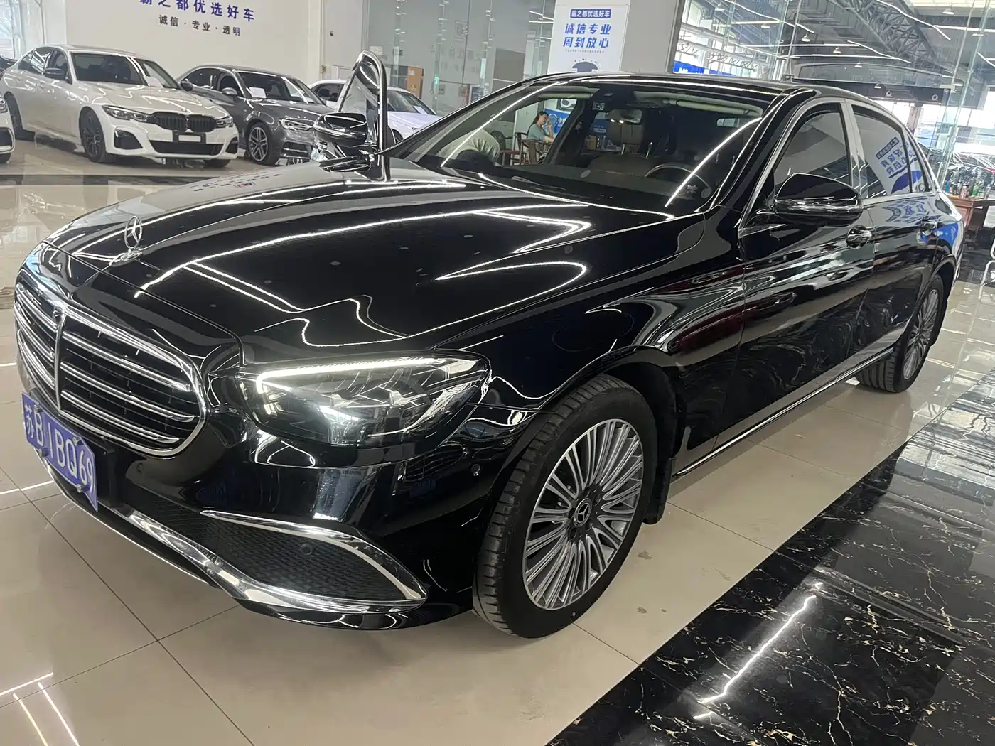 Mercedes-Benz E-Class 2022 Facelift E 300 L Fashion Style