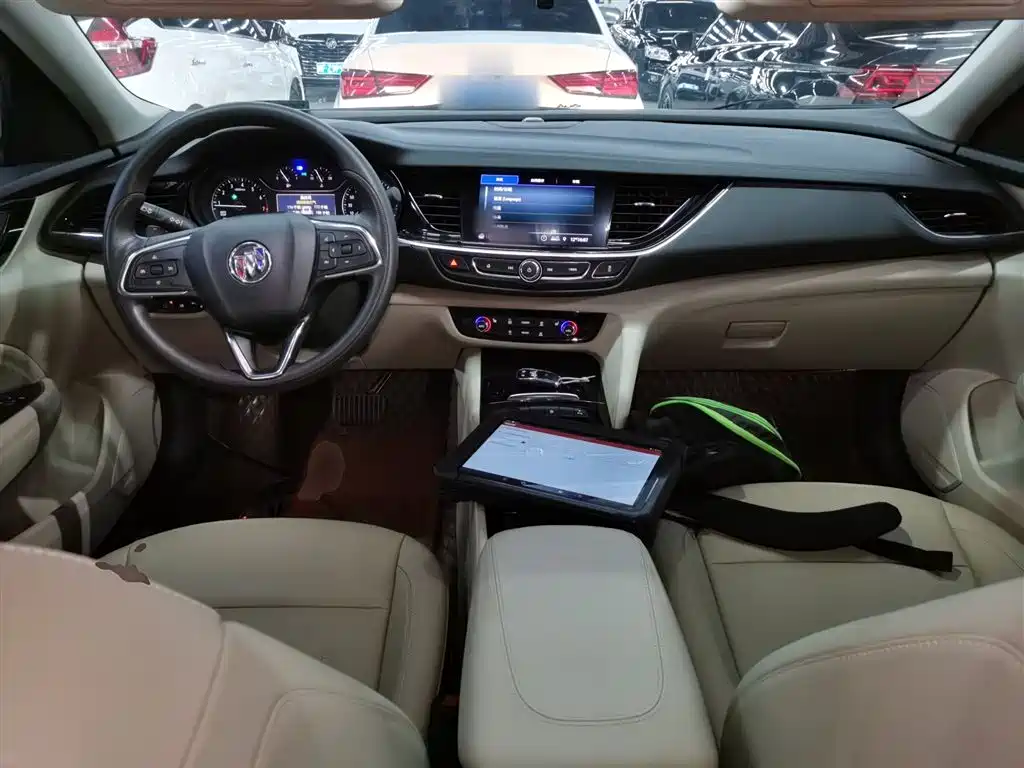 BUICK REGAL