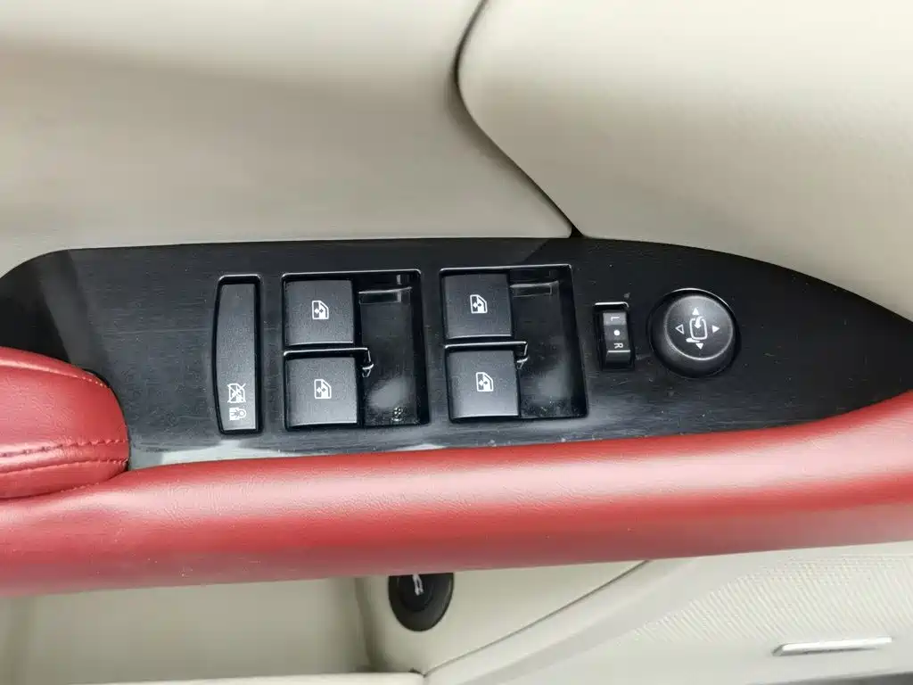 Cadillac XTS 2013 2013 28T Elite