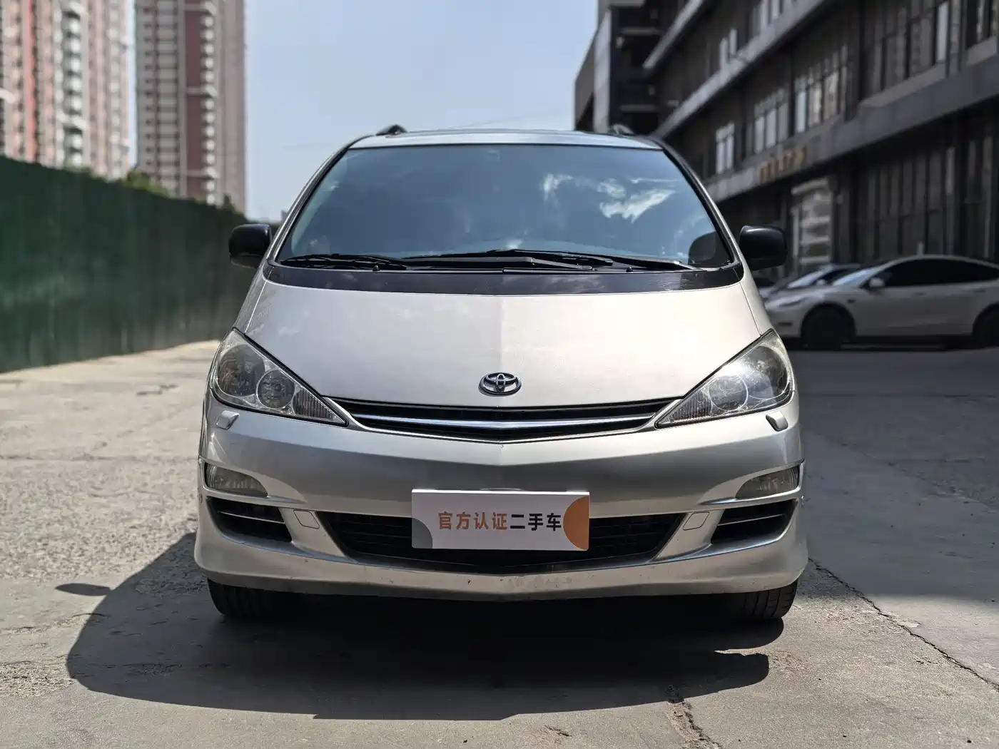 Toyota Previa 2004 2.4L AT фото 3