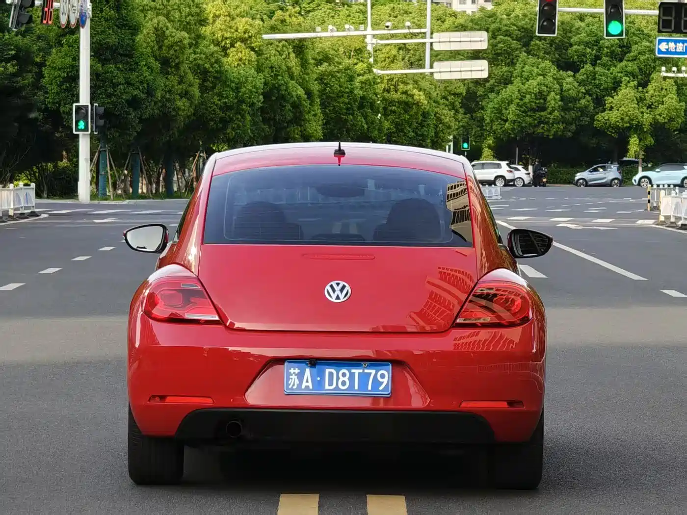 Volkswagen Beetle 2013 1.2TSI Fashion фото 10
