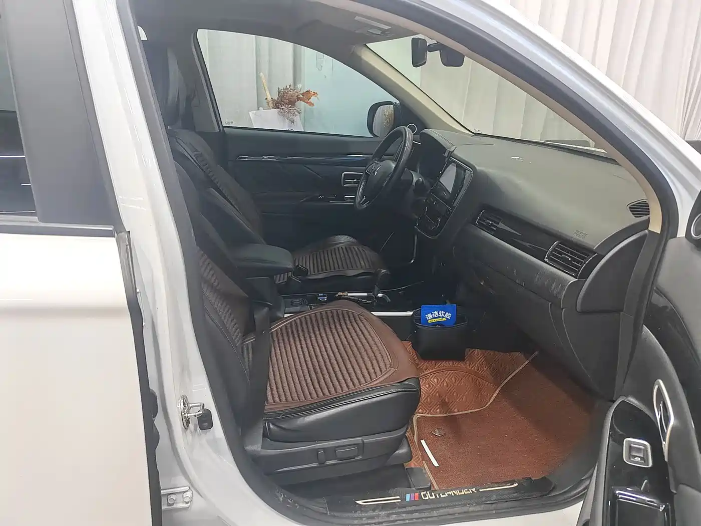 Mitsubishi Outlander 2019 2.0L 2WD Enjoy 5-Seater China VI фото 11