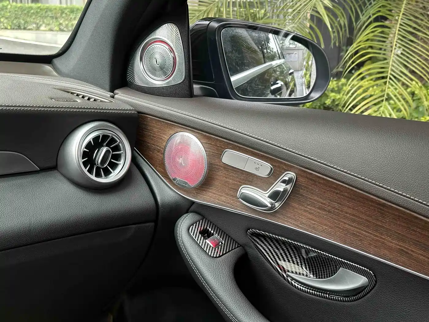 Mercedes-Benz GLC 2021 GLC 300 L 4MATIC Sporty фото 21