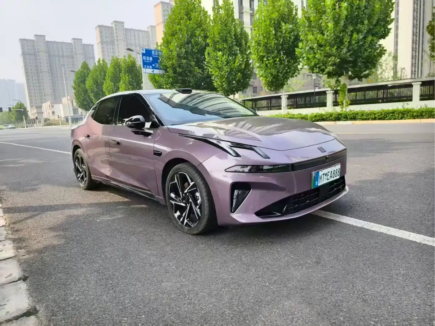 2025 Lynk & Co 07 EM-P