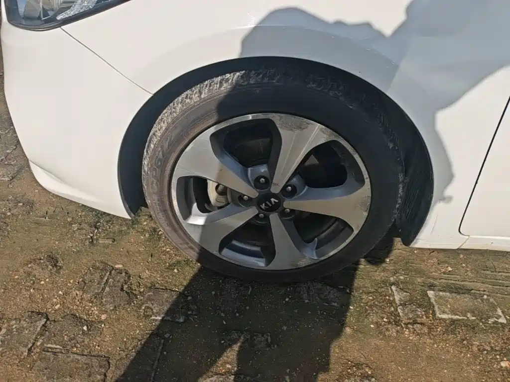 Kia K3S 2014 2014 1.6L Automatic Premium