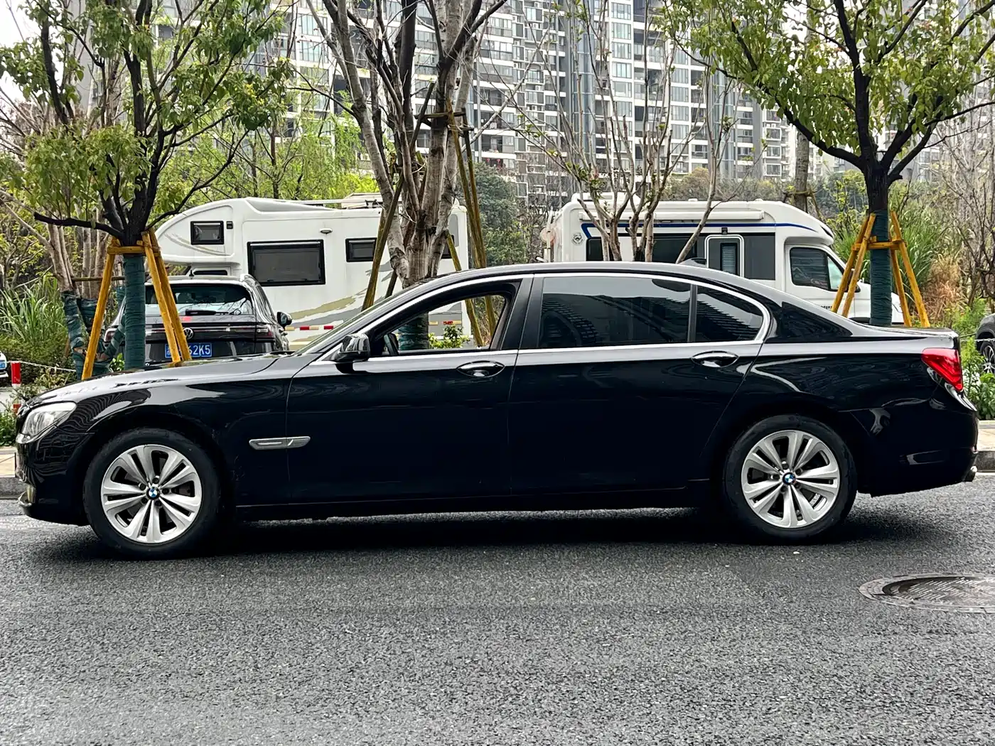 BMW 7 Series 2011 730Li Elegance фото 8
