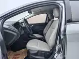 Фото 4 - Ford Focus