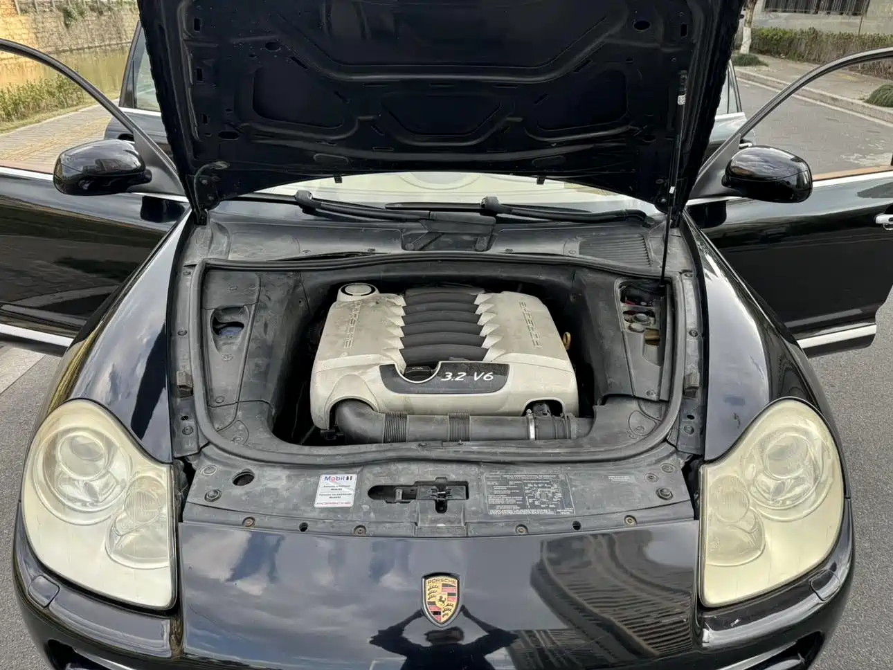Porsche Cayenne 2006 2006 Cayenne 3.2L AT