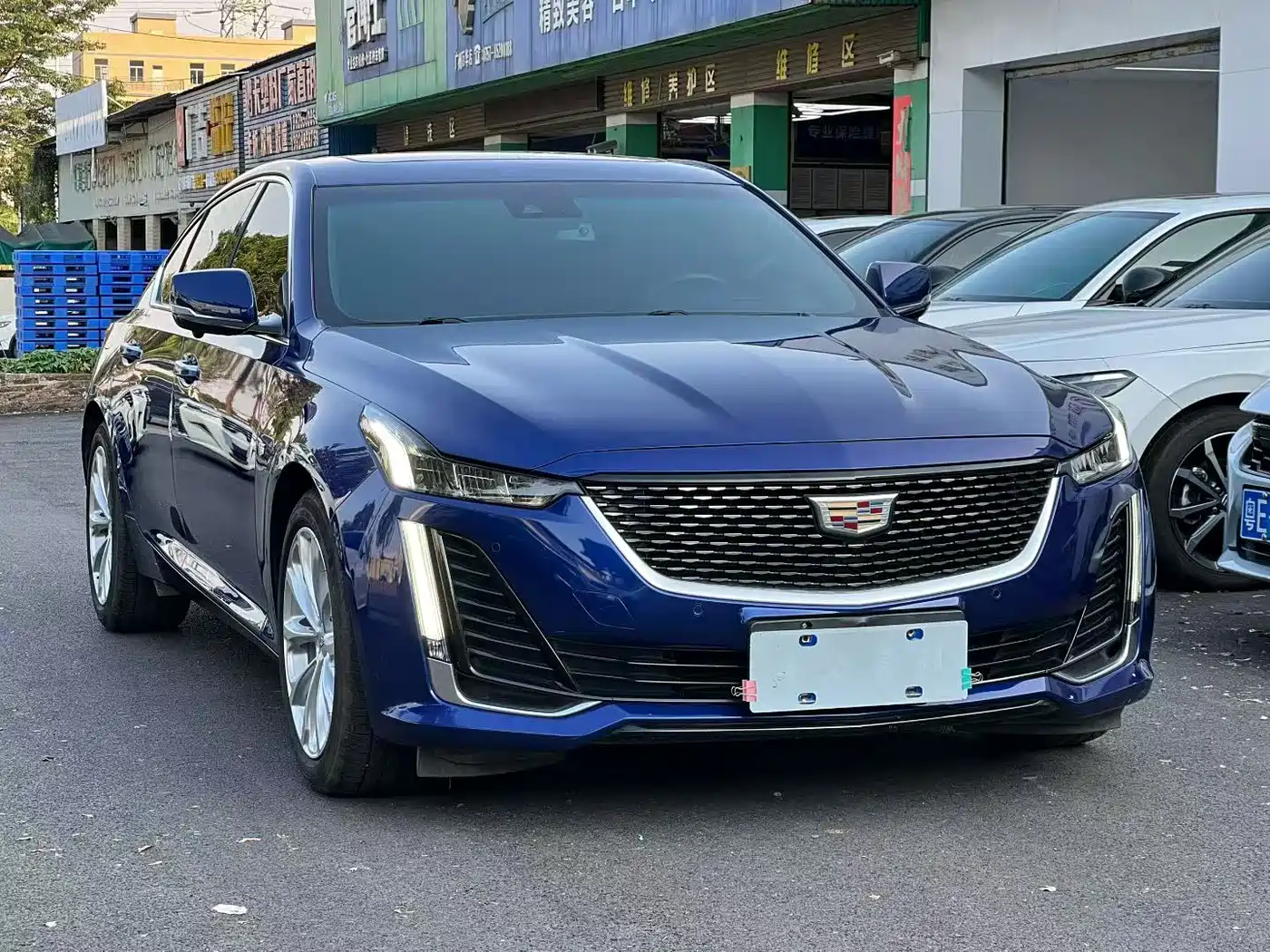 Cadillac CT5 2023 28T Luxury Style (Standard Edition)