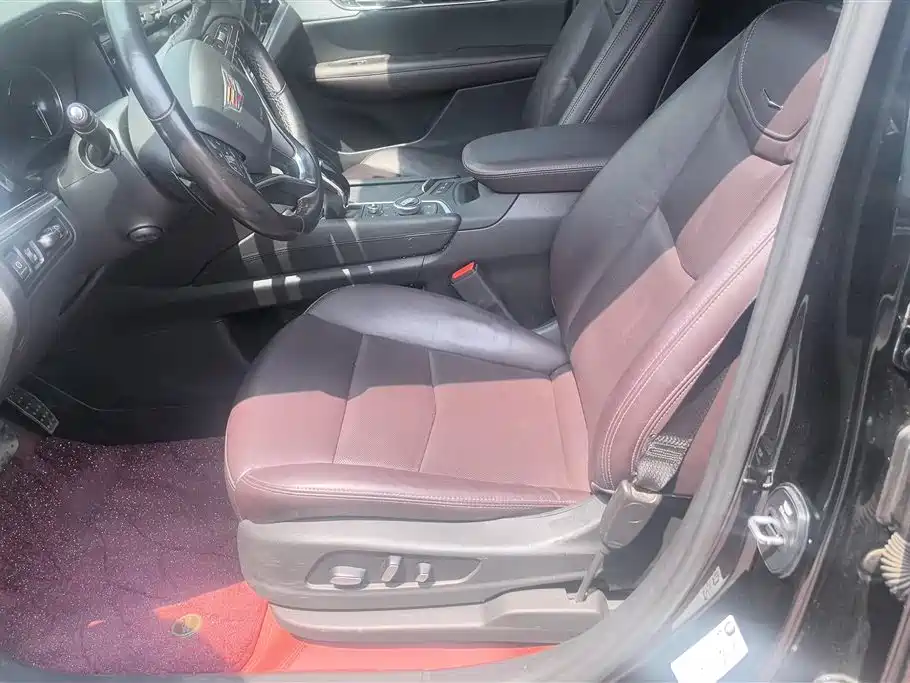 Cadillac XT6 2021 2.0T 6-seater 4WD Luxury фото 9