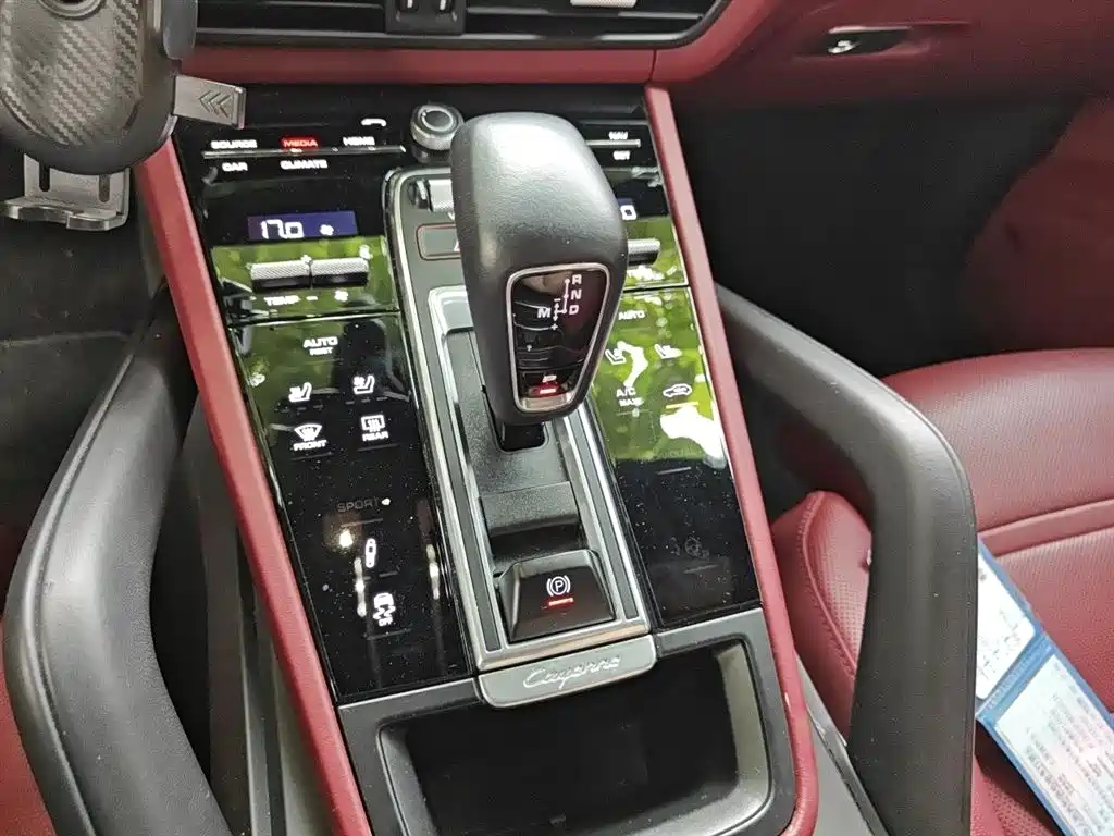 Porsche Cayenne 2019 Cayenne 3.0T фото 7