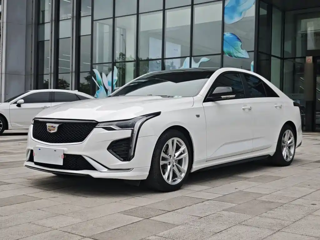 Cadillac CT4 2021 28T Fashion Edition