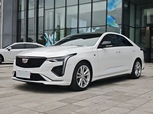 Cadillac CT4 2021 28T Fashion Edition