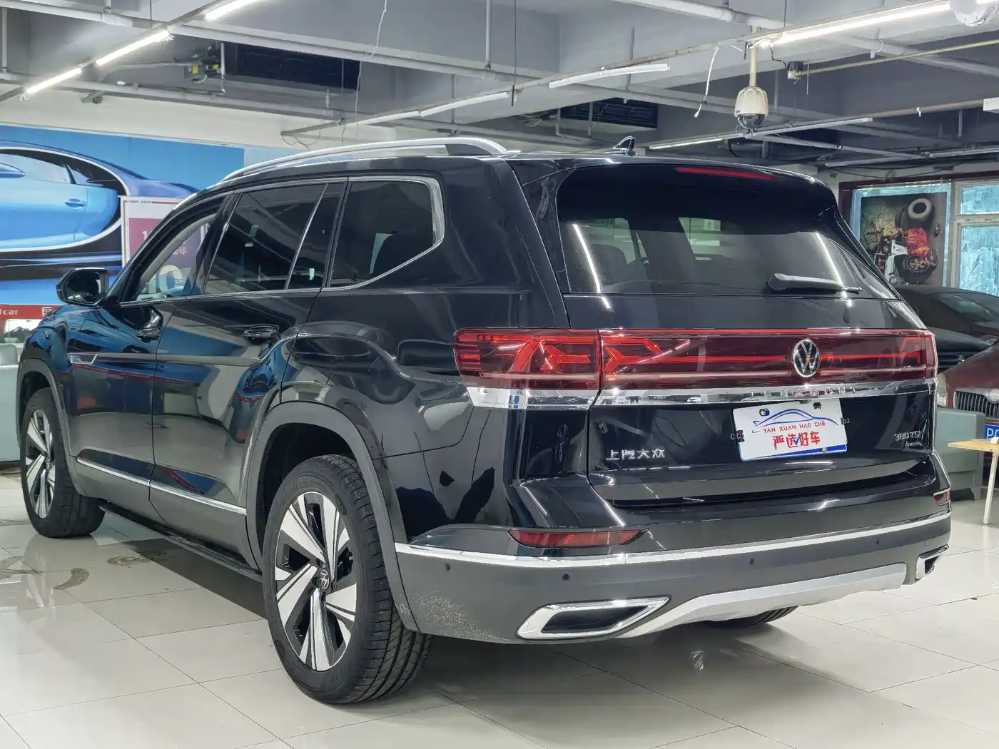 Volkswagen Teramont 2023 380TSI AWD Exclusive Luxury Edition фото 9