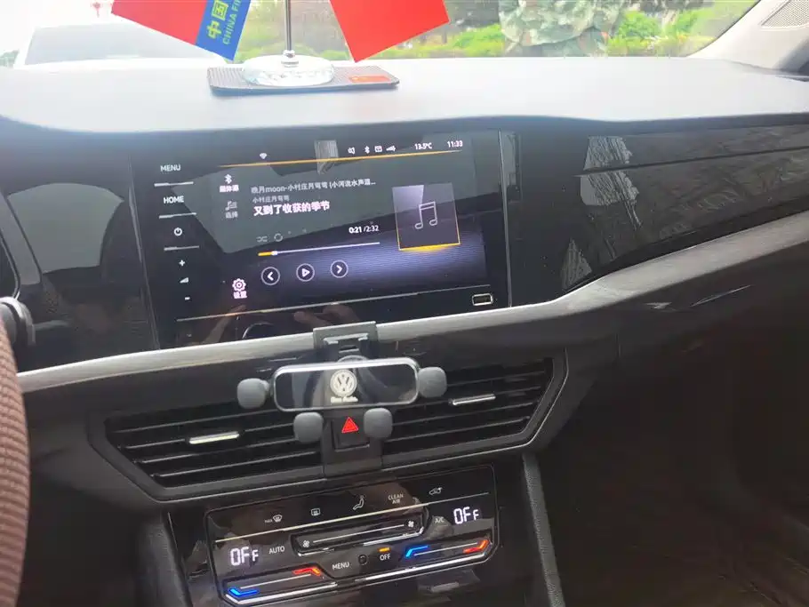 Volkswagen Bora 2021 1.5L Automatic Elite Smart Edition фото 13