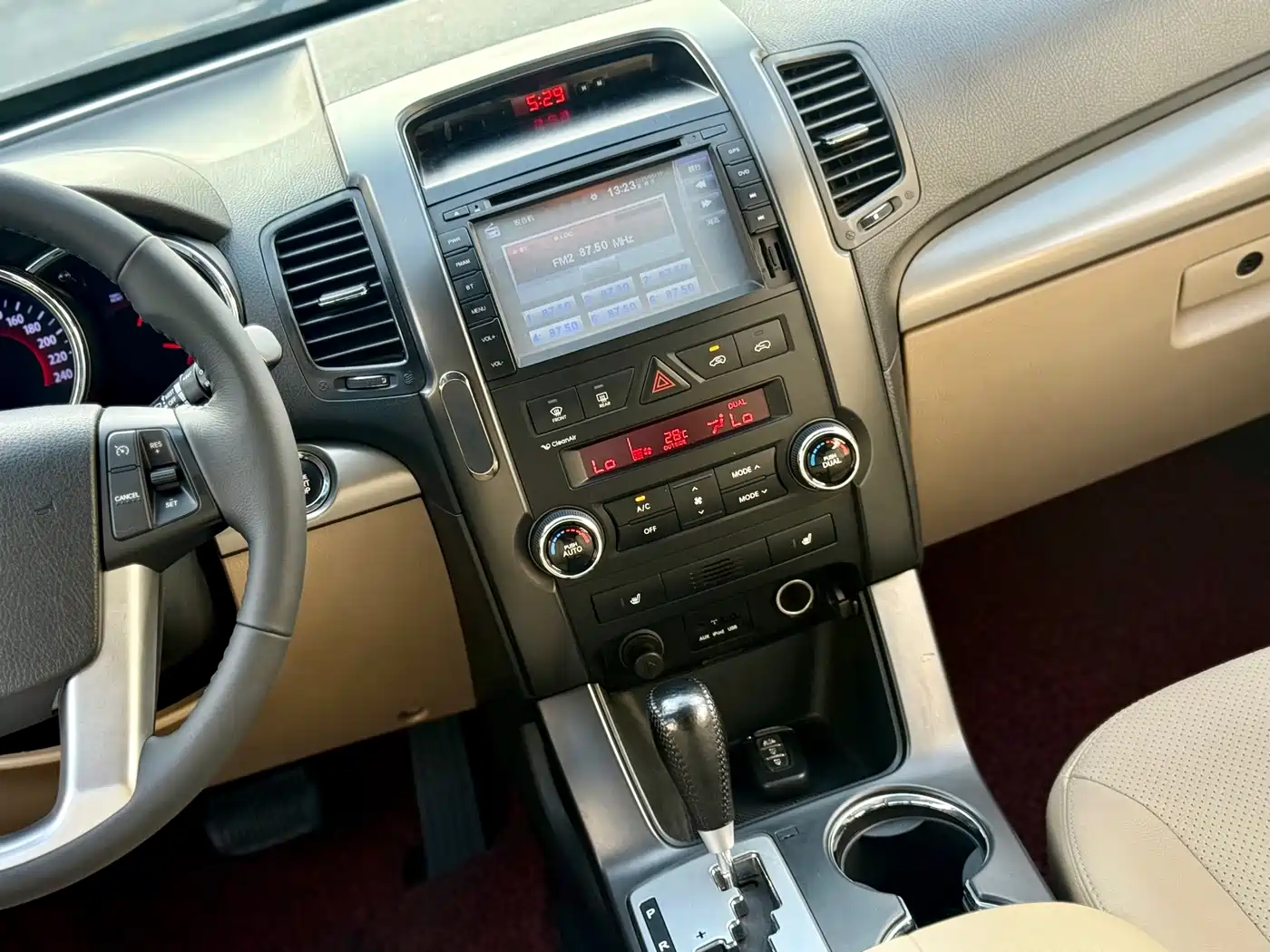 Kia Sorento 2013 2012 2.2T Diesel Luxury Edition