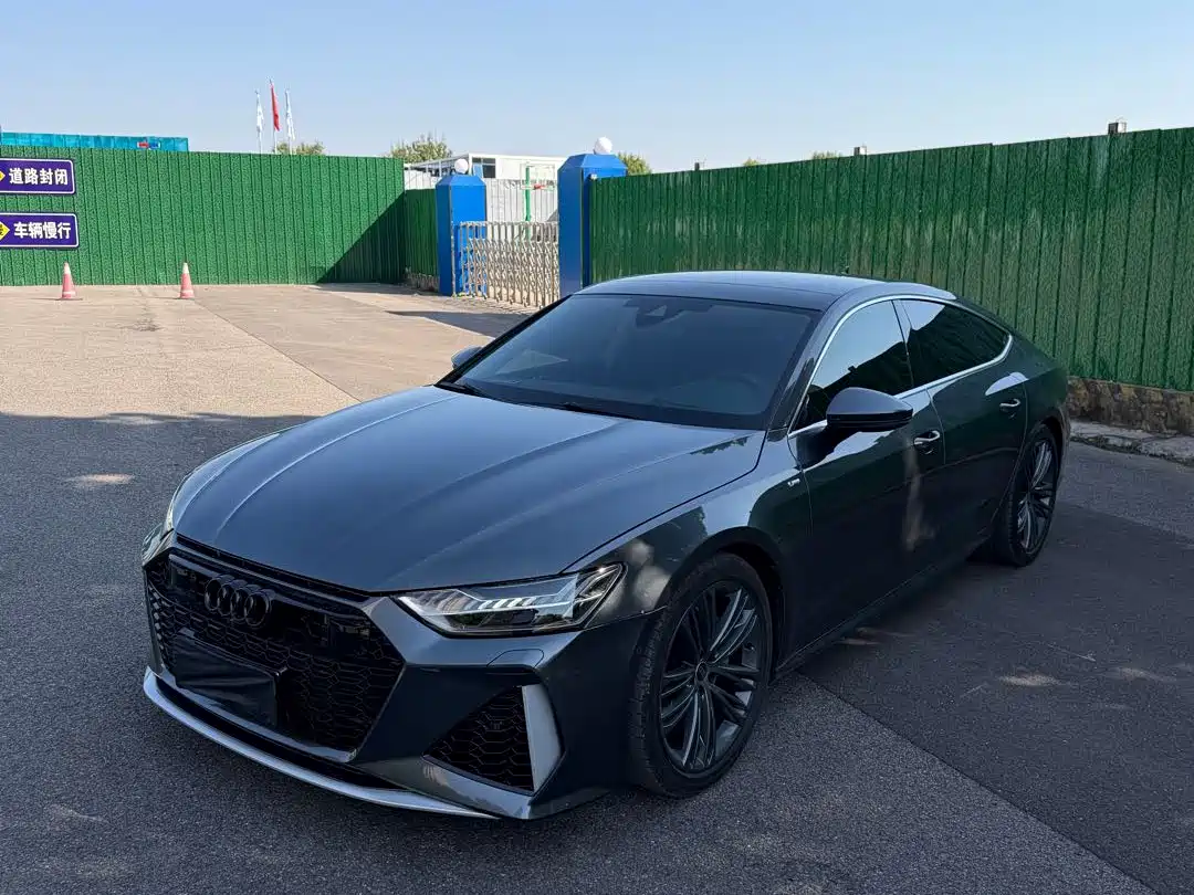 Фото 1 - Audi A7