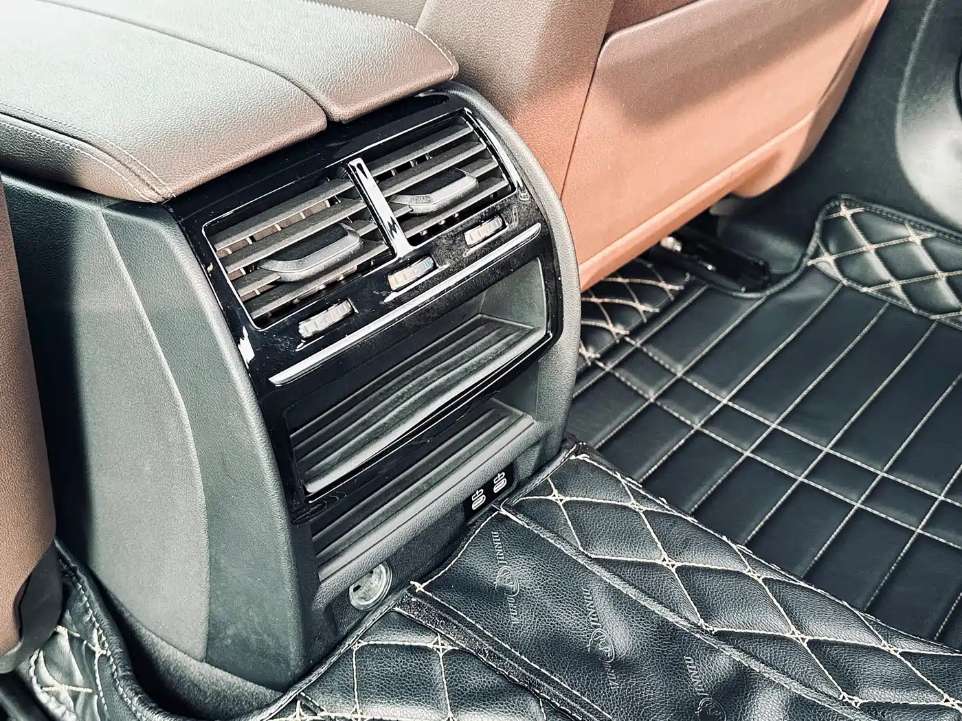 BMW 5 Series 2020 525Li M Sport Package фото 8