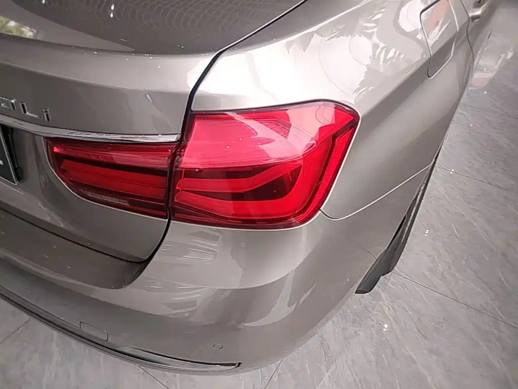 BMW 3 Series 2016 320Li Luxury Design Package фото 8