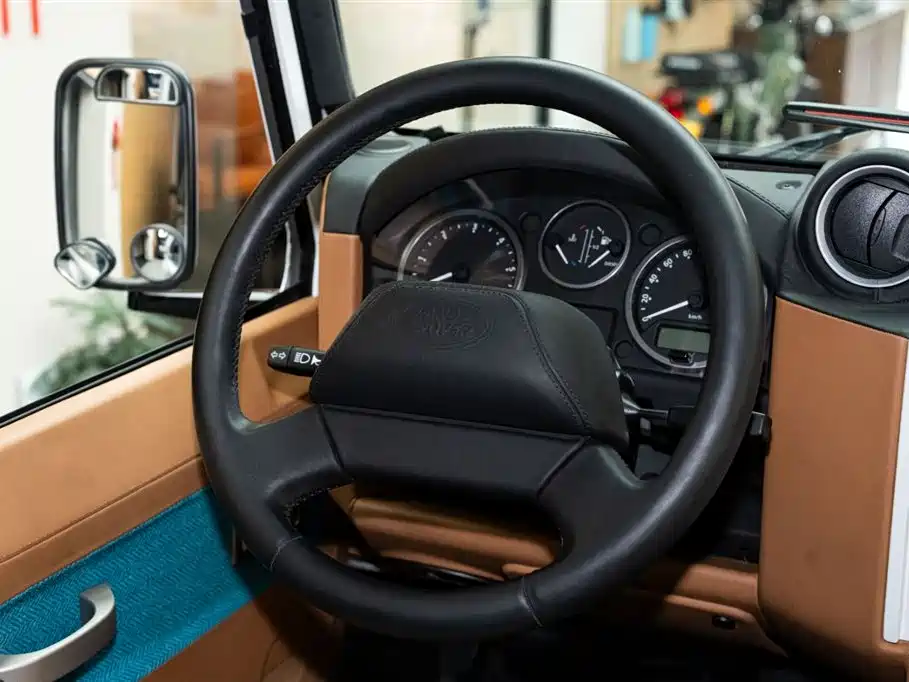 Land Rover Defender 2010 Ice·Fire Limited Edition фото 12