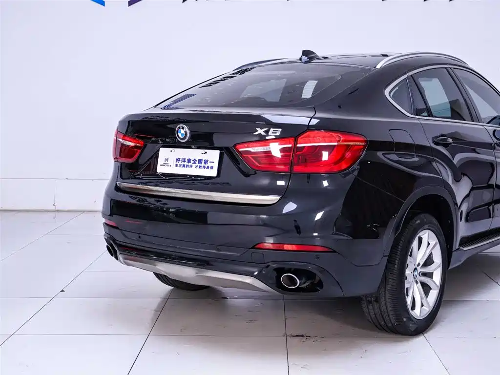 BMW X6 2017 xDrive28i фото 8