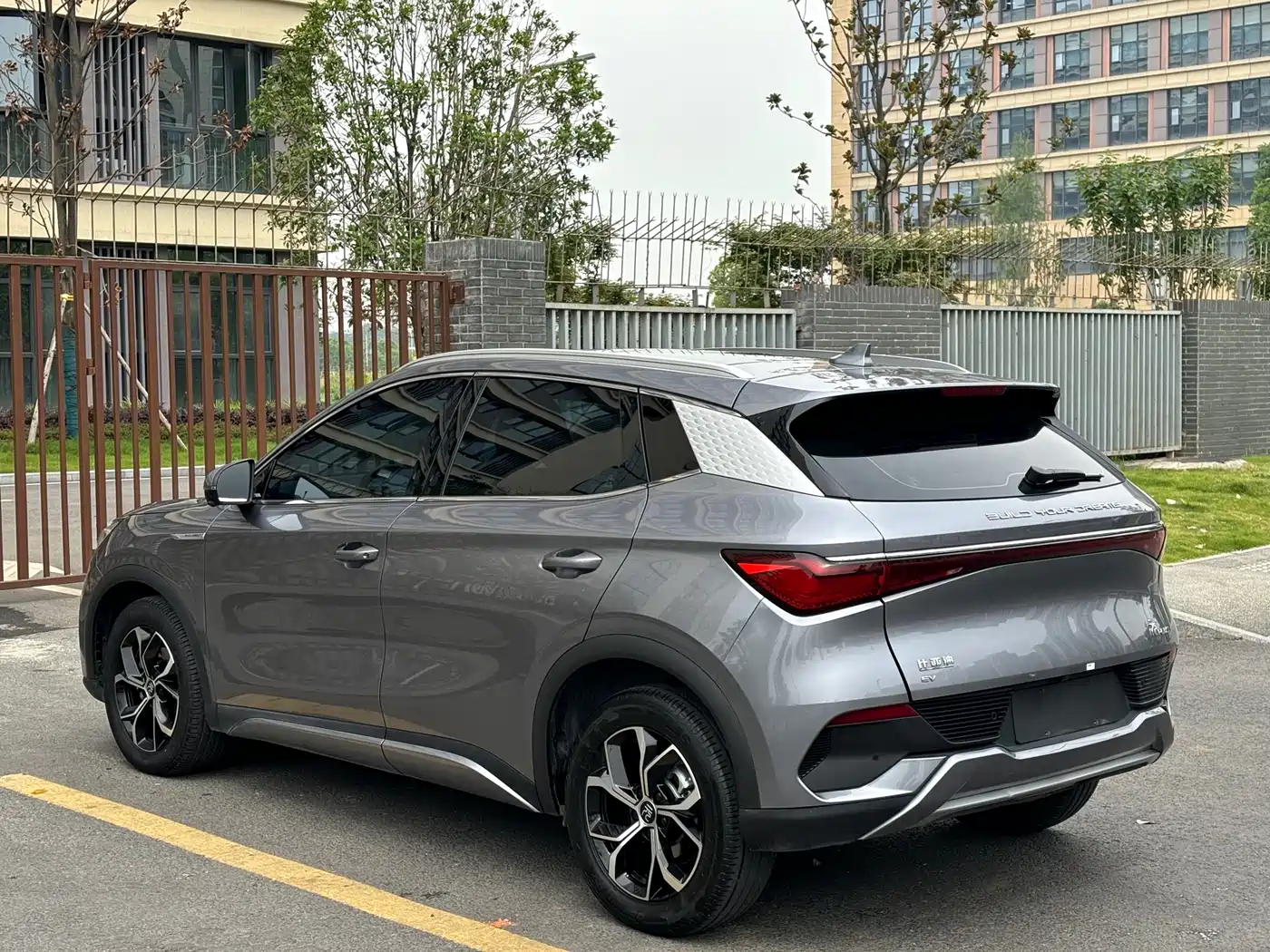 BYD Yuan PLUS 2022 430KM Premium фото 18