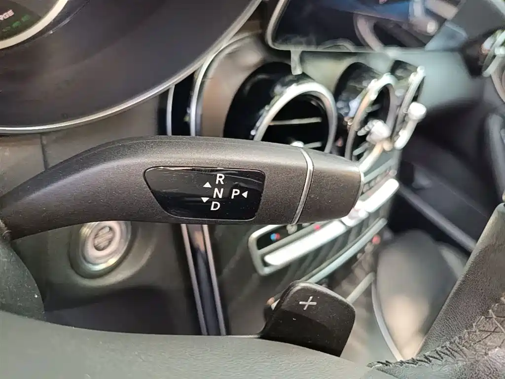 Mercedes-Benz C-Class 2019 C 260 L Sport фото 14