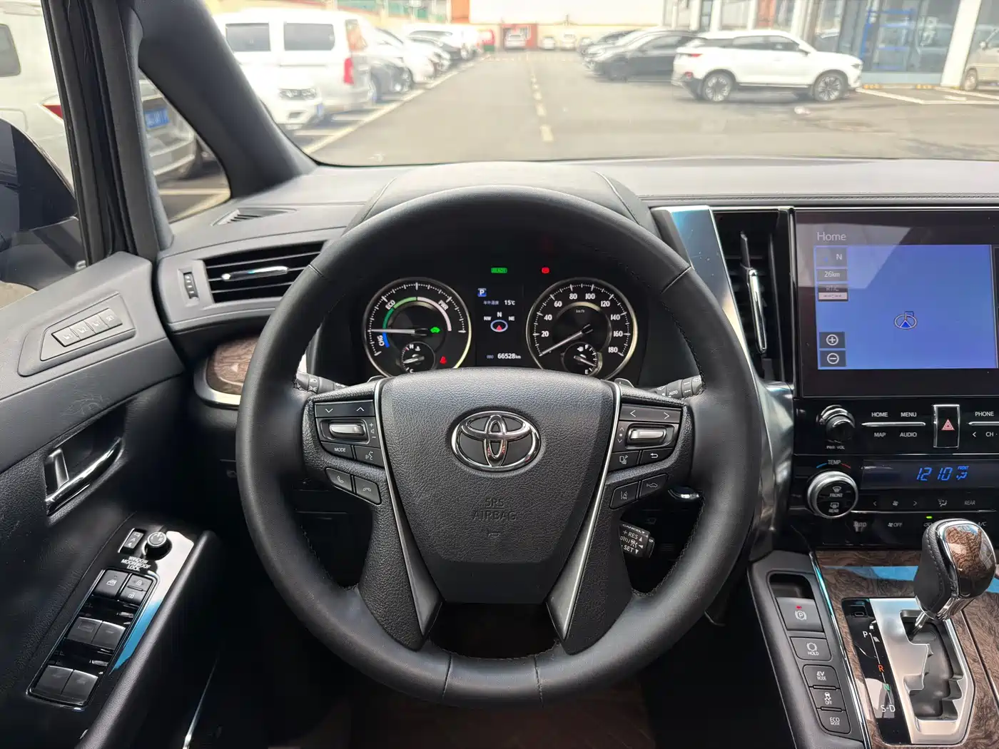 Toyota Alphard 2021 Hybrid 2.5L Premium фото 9