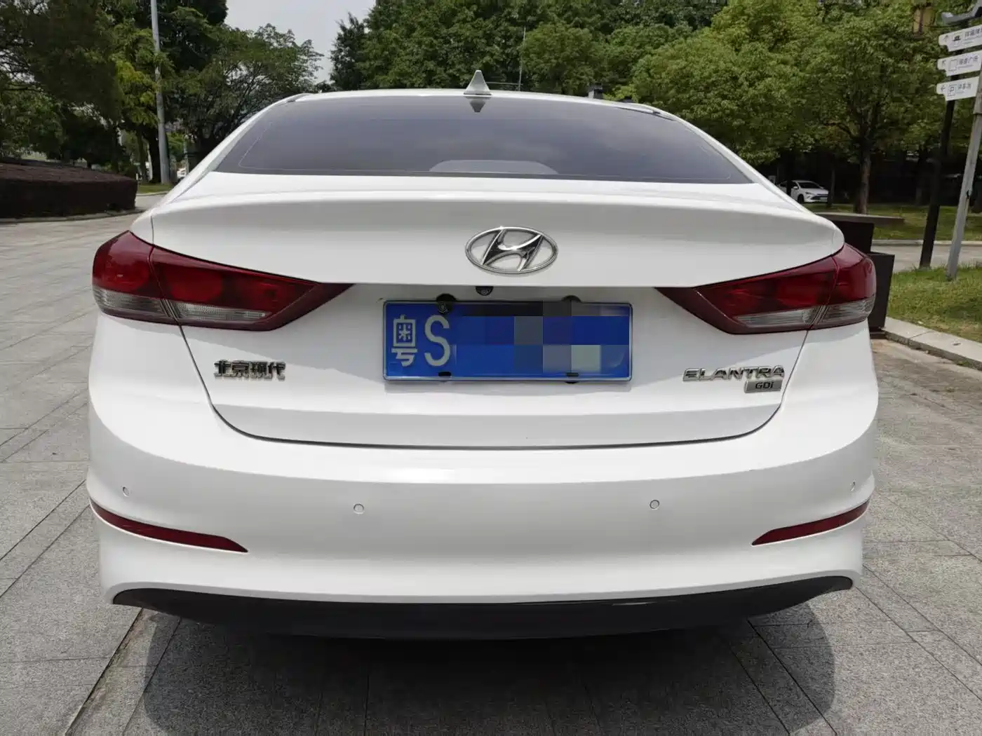 Hyundai Elantra 2016 Model 1.6L Automatic Smart Elite фото 5