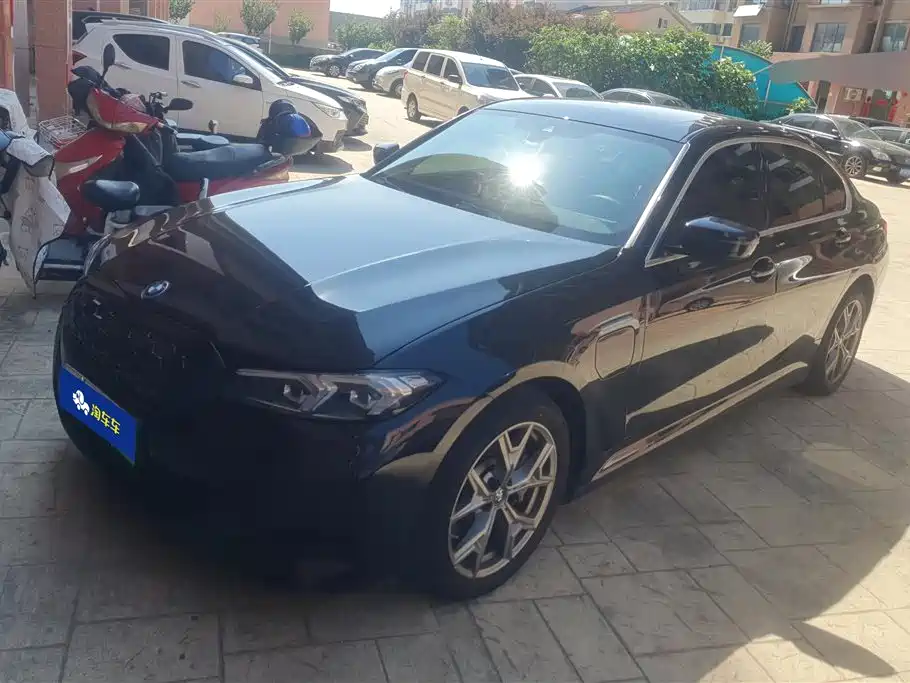 BMW i3 2024 eDrive 35 L