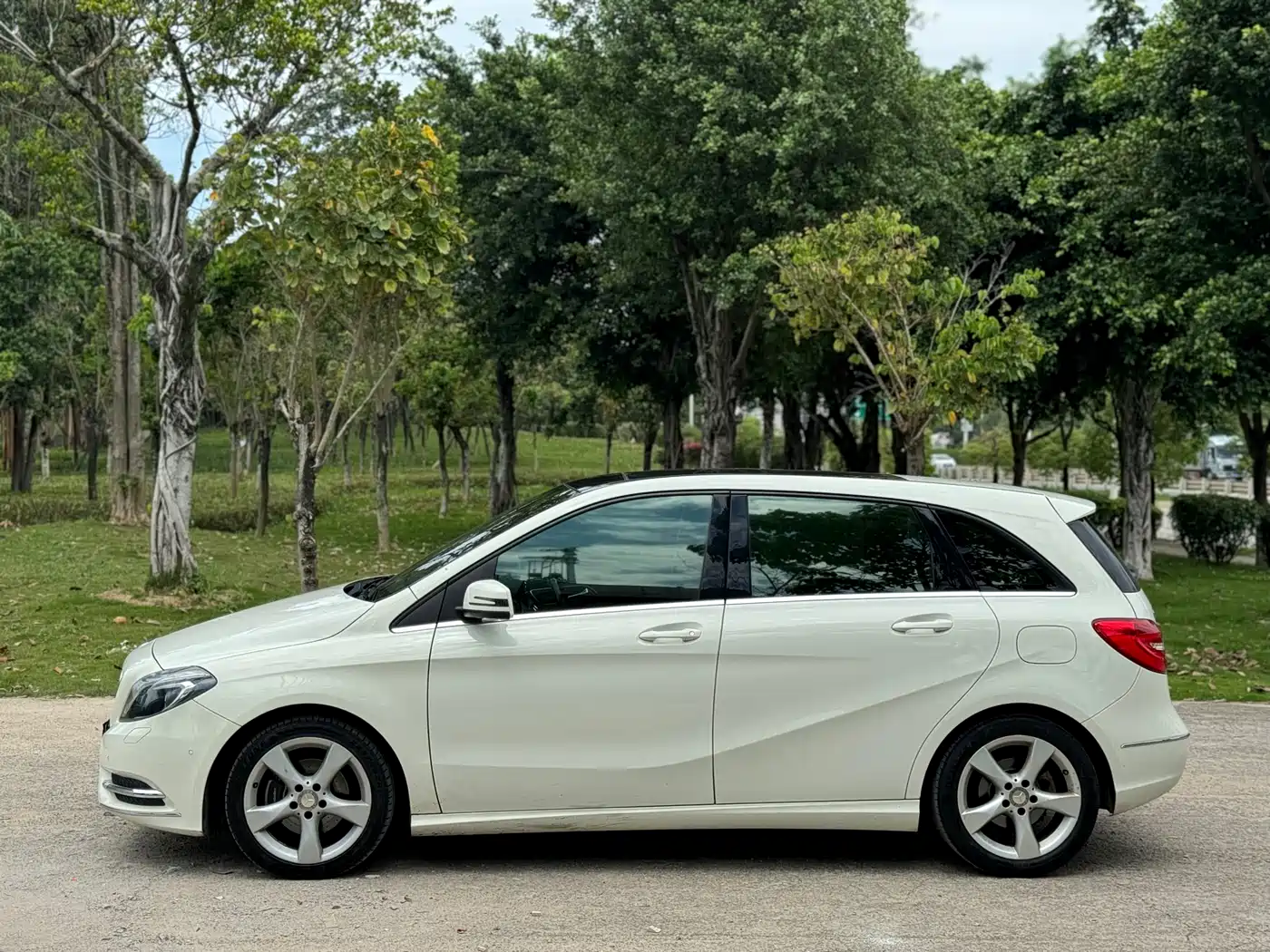 Mercedes-Benz B-Class 2012 B 200 фото 13