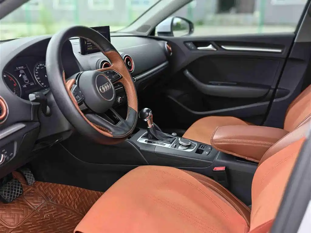 Audi A3 2018 30th Anniversary Limousine 35 TFSI Fashion фото 4