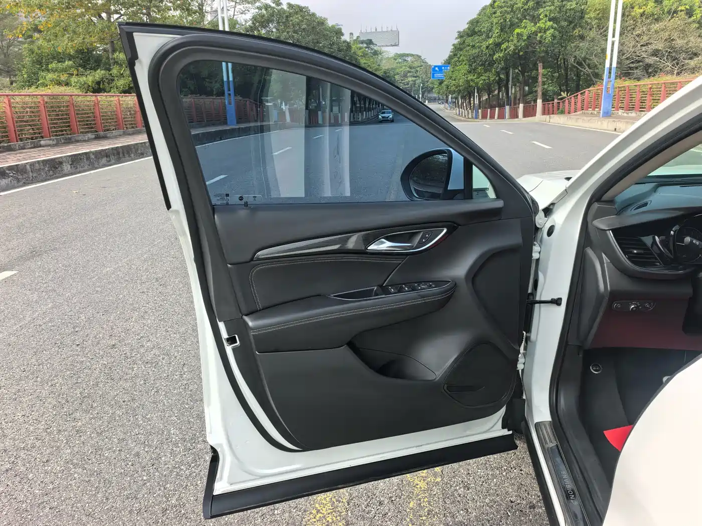 Buick Envision S 2022 Envision S 552T 2WD Luxury фото 13