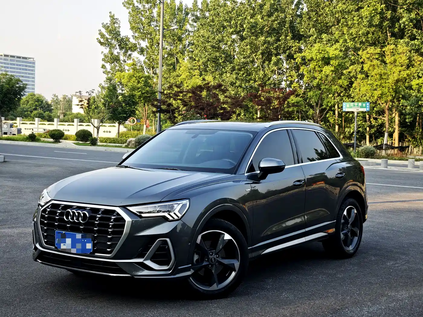 Audi Q3 2023 35 TFSI Fashion Dynamic (1.4T)