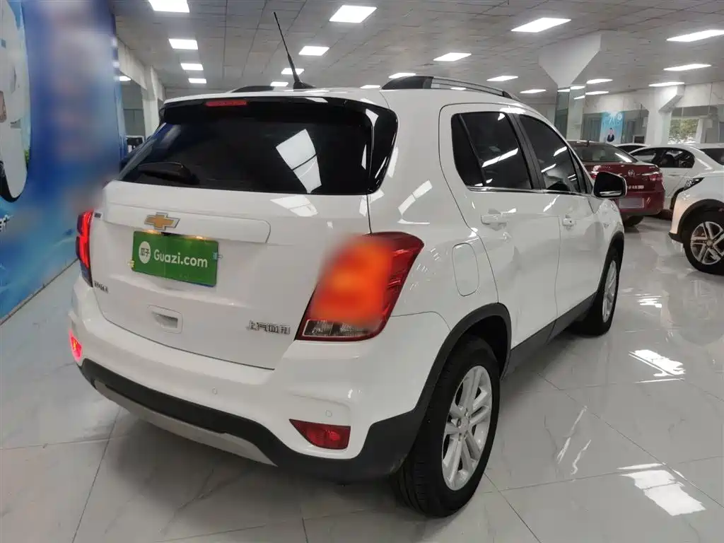 Chevrolet Trax 2018 330T Automatic 2WD Luxury фото 7