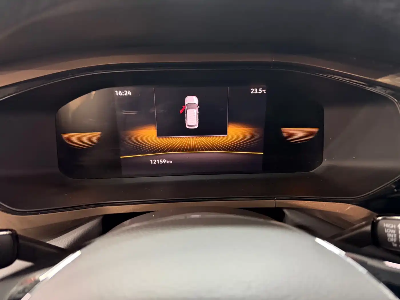 Volkswagen Tharu 2022 280TSI FWD Luxury Edition фото 9