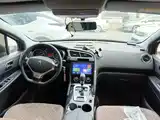 Photo 12 - Peugeot 3008