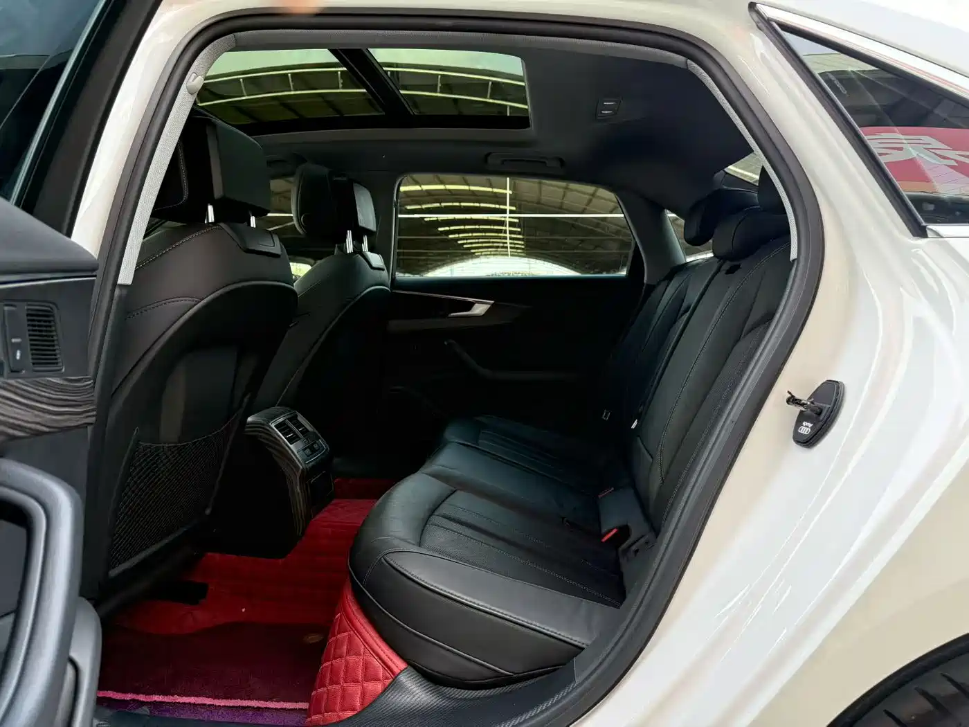Audi A4L 2020 40 TFSI quattro Luxury Elegance фото 9