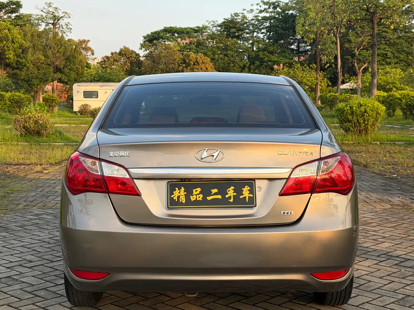 Hyundai Elantra 2011 1.6L Manual Comfort фото 6