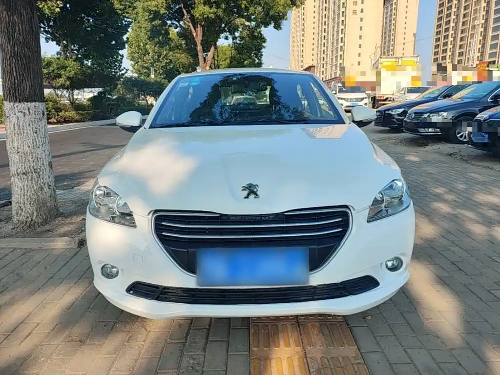 صورة 3 - Peugeot 301